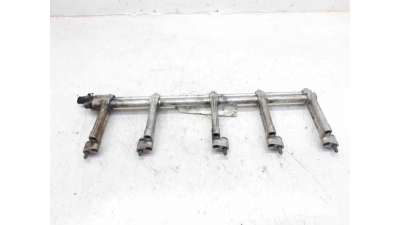 RAMPA INYECTORA VOLKSWAGEN TOUAREG (2002-2010) 5.0 V10 TDI 313CV 4921CC - L.7233303 / 07Z133317J