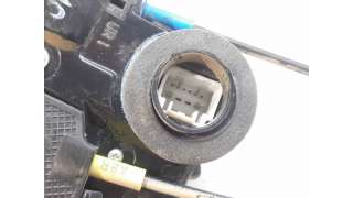 CERRADURA PUERTA TRASERA DERECHA TOYOTA AURIS (2009-2012) 1.6 (ZRE151) 132CV 1598CC - L.7237362 / 6905005050