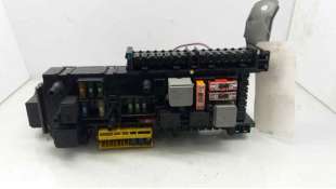 CAJA RELES / FUSIBLES MERCEDES-BENZ CLASE C T-MODEL (2007-2008) C 220 CDI (204.208) 170CV 2148CC - L.7239210 / 2049006401