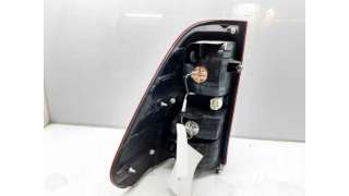 PILOTO TRASERO DERECHO OTROS VEHICULOS - L.7244101 / 815500K281