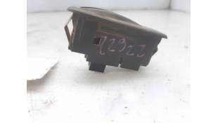 MANDO ELEVALUNAS TRASERO IZQUIERDO SUZUKI VITARA (2003-2005) HDI (SE 420HDI) 87CV 1997CC - L.7260404 / 1535K 2