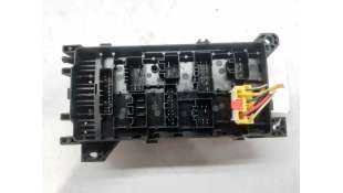 CAJA RELES / FUSIBLES KIA CARNIVAL II (2001-2006) 2.9 CRDI 144CV 2902CC - L.7265837 / 0K53B66730 2