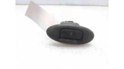 MANETA EXTERIOR PORTON RENAULT MEGANE I CLASSIC (1999-2003) 1.9 DCI (LA05) 105CV 1870CC - L.7273500 / 7700430224