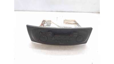 SISTEMA AUDIO / RADIO CD RENAULT MEGANE I CLASSIC (1999-2003) 1.9 DCI (LA05) 105CV 1870CC - L.7273545 / 7700434422