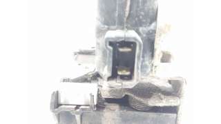 CERRADURA PUERTA DELANTERA DERECHA OTROS VEHICULOS - L.7289044 / 7701031778