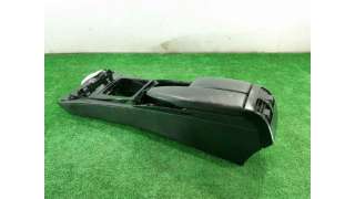 APOYABRAZOS CENTRAL MERCEDES-BENZ CLASE C T-MODEL (2010-2014) C 200 CDI (204.201) 136CV 2143CC - L.7302460 / UUB100040