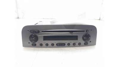 SISTEMA AUDIO / RADIO CD ALFA ROMEO 147 (2001-2010) 1.6 16V T.SPARK ECO (937.AXA1A, 937.BXA1A) 105CV 1598CC - L.7304028 / 7