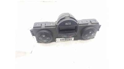 MANDO CLIMATIZADOR RENAULT MEGANE II RANCHERA FAMILIAR (2003-2009) 1.6 113CV 1598CC - L.7304376 / 8200344840