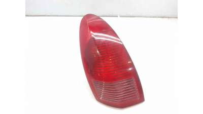 PILOTO TRASERO DERECHO ALFA ROMEO 147 (2001-2010) 1.9 JTD (937.AXD1A, 937.BXD1A) 115CV 1910CC - L.7314553 / 46556347