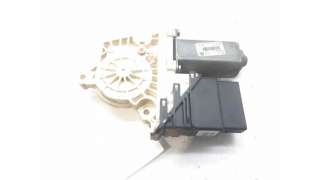 MOTOR ELEVALUNAS TRASERO DERECHO VOLKSWAGEN PASSAT VARIANT (2005-2011) - L.7335135 / 3C9959704