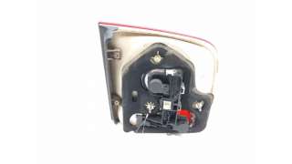 PILOTO TRASERO DERECHO INTERIOR VOLKSWAGEN TOUAREG (2003-2010) 2.5 R5 TDI 174CV 2461CC - L.7360393 / 7L6945094R