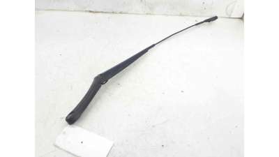 BRAZO LIMPIA DELANTERO DERECHO VOLKSWAGEN GOLF VI (2009-2012) 1.6 TDI 105CV 1598CC - L.7361390 / 1Q1955410