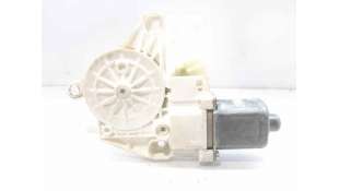MOTOR ELEVALUNAS DELANTERO IZQUIERDO MERCEDES-BENZ CLASE C (2007-2008) C 220 CDI (204.008) 170CV 2148CC - L.7374125 / A2048