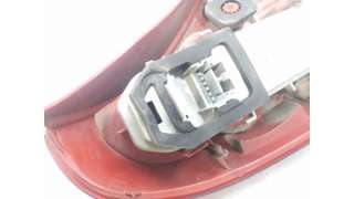 PILOTO TRASERO DERECHO RENAULT CLIO II (2001-2005) 1.5 DCI (B/CB08) 82CV 1461CC - L.7376371 / 8200071414