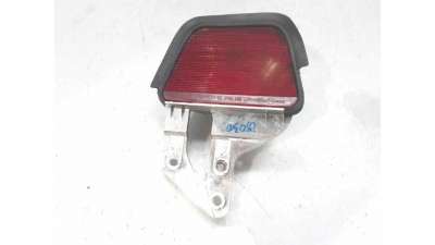 LUZ CENTRAL DE FRENO TOYOTA AVENSIS SEDÁN (2003-2008) 2.0 D-4D (CDT250) 116CV 1995CC - L.7384791 / 8157005081