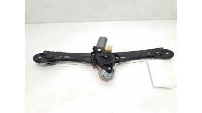 ELEVALUNAS TRASERO DERECHO MERCEDES-BENZ CLASE C (2000-2007) C 240 (203.061) 170CV 2597CC - L.7384964 / 104047XXX