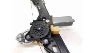 ELEVALUNAS TRASERO DERECHO MERCEDES-BENZ CLASE C (2000-2007) C 240 (203.061) 170CV 2597CC - L.7384964 / 104047XXX