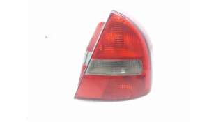 PILOTO TRASERO DERECHO MITSUBISHI CARISMA (2000-2006) 1.9 DI-D 115CV 1870CC - L.7391311 / MR485470