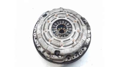KIT EMBRAGUE SSANGYONG RODIUS (2005-) - L.7405227 / 3000951393