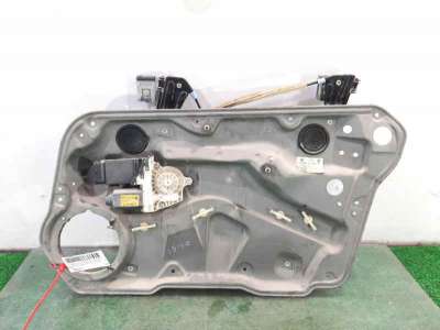 ELEVALUNAS DELANTERO DERECHO VOLKSWAGEN BORA (1998-2001) 1.9 TDI 110CV 1896CC - L.7413407 / 1J4837462H