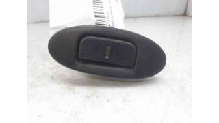 MANETA EXTERIOR PORTON RENAULT MEGANE I CLASSIC (1999-2003) 1.4 16V (LA0D, LA1H, LA0W, LA10) 95CV 1390CC - L.7415839 / 7700