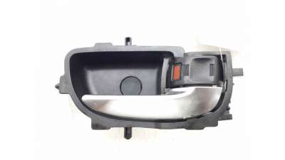 MANETA INTERIOR DELANTERA DERECHA TOYOTA AURIS (2012-2018) 1.8 HYBRID (ZWE186) 99CV 1798CC - L.7423186 / 692050D271