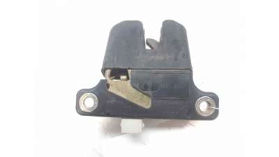 CERRADURA MALETERO / PORTON AUDI A4 (1997-2000) 2.5 TDI 150CV 2496CC - L.7436418 / 6D5827505D
