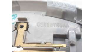 LUZ INTERIOR CHRYSLER VOYAGER IV (2000-2008) 2.5 CRD 141CV 2499CC - L.7442768 / 0SK68TRMAA