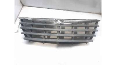 REJILLA DELANTERA CHRYSLER VOYAGER IV (2000-2008) 2.5 CRD 141CV 2499CC - L.7442816 / 04857960AA