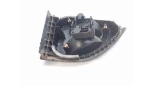 PILOTO TRASERO DERECHO INTERIOR RENAULT MEGANE I CLASSIC (1996-2003) 1.9 TDI 94CV 1870CC - L.7454999 / 7700838533 2