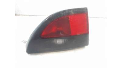 PILOTO TRASERO IZQUIERDO INTERIOR RENAULT MEGANE I CLASSIC (1996-2003) 1.9 TDI 94CV 1870CC - L.7455000 / 7700838532