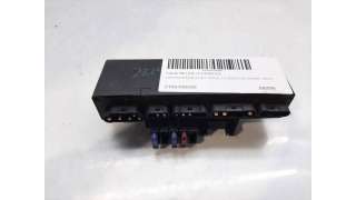 CAJA RELES / FUSIBLES MERCEDES-BENZ CLASE E (1995-1997) E 300 D (210.020) 136CV 2996CC - L.7460090 / 2105450232