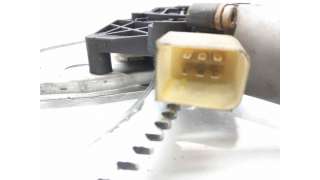 ELEVALUNAS DELANTERO IZQUIERDO MERCEDES-BENZ CLASE C (1993-2000) C 180 (202.018) 122CV 1799CC - L.7460375 / 2027201146