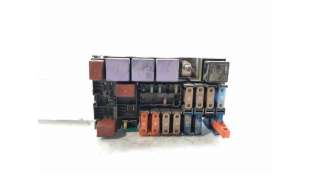 CAJA RELES / FUSIBLES RENAULT LAGUNA II (2005-2007) 1.9 DCI (BG12) 116CV 1870CC - L.7463392 / 8200003059