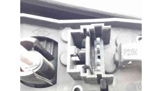 PILOTO TRASERO DERECHO INTERIOR RENAULT LAGUNA II (2005-2007) 1.9 DCI (BG12) 116CV 1870CC - L.7463906 / 8200002475