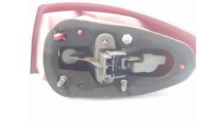 PILOTO TRASERO IZQUIERDO ALFA ROMEO 147 (2001-2010) 1.9 JTD (937.AXD1A, 937.BXD1A) 115CV 1910CC - L.7468761 / 46556349