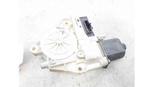 MOTOR ELEVALUNAS TRASERO IZQUIERDO PEUGEOT 407 (2004-2005) 2.0 136CV 1997CC - L.7468989 / 0130822201