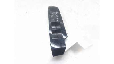 MANDO ELEVALUNAS DELANTERO IZQUIERDO LEXUS GS (2013-) 300H (AWL10) 181CV 2494CC - L.7470862 / 8404053230