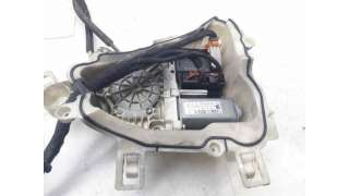 ELEVALUNAS DELANTERO IZQUIERDO SEAT ALTEA (2010-2011) 1.6 MULTIFUEL 102CV 1595CC - L.7472105 / 5P0837461