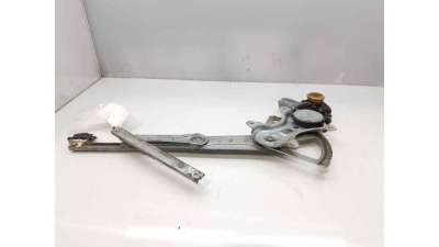 ELEVALUNAS TRASERO IZQUIERDO TOYOTA COROLLA VERSO (2004-2009) 2.0 D-4D (CUR10) 116CV 1995CC - L.7481408 / 698400F020