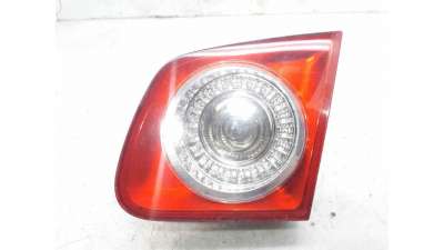 PILOTO TRASERO DERECHO INTERIOR VOLKSWAGEN JETTA III (2005-2010) 1.9 TDI 105CV 1896CC - L.7513592 / 1K5945094