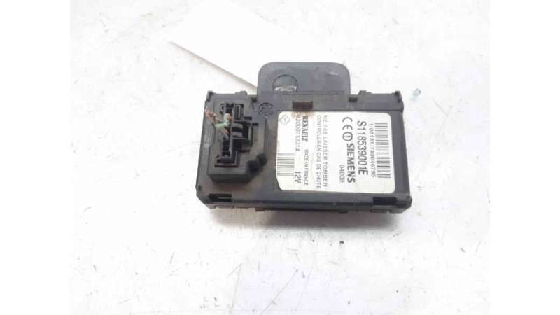 CONMUTADOR DE ARRANQUE RENAULT MEGANE II (2002-2008) 1.9 DCI (BM0G, CM0G) 120CV 1870CC - L.7522201 / 8200074331A CONMUTADOR DE ARRANQUE RENAULT MEGANE II (2002-2008) 1.9 DCI (BM0G, CM0G) 120CV 1870CC - L.7522201 / 8200074331A