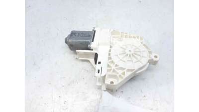 MOTOR ELEVALUNAS TRASERO DERECHO AUDI A1 SPORTBACK (2012-2015) 1.2 TFSI 86CV 1197CC - L.7558822 / 8K0959811A