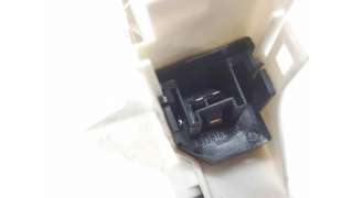 MOTOR ELEVALUNAS TRASERO DERECHO AUDI A1 SPORTBACK (2012-2015) 1.2 TFSI 86CV 1197CC - L.7558822 / 8K0959811A