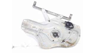 ELEVALUNAS DELANTERO IZQUIERDO HYUNDAI ELANTRA SEDÁN (2001-2006) 2.0 CRDI 113CV 1991CC - L.7568430 / 824702D061AX