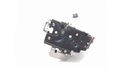 CERRADURA PUERTA DELANTERA DERECHA AUDI A4 (2000-2004) 2.5 TDI QUATTRO 180CV 2496CC - L.7570321 / 4B1837016E