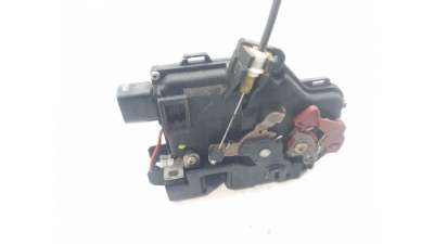 CERRADURA PUERTA TRASERA DERECHA AUDI A4 (2000-2004) 2.5 TDI QUATTRO 180CV 2496CC - L.7570323 / 4B0839016D