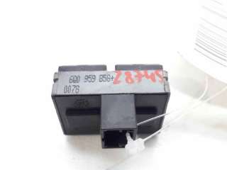 MANDO ELEVALUNAS DELANTERO IZQUIERDO SEAT CORDOBA (2005-2009) 1.4 TDI 80CV 1422CC - L.7586962 / 6Q0959858