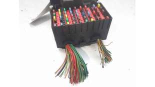 CAJA RELES / FUSIBLES FORD FIESTA V (2004-2008) 1.6 TDCI 90CV 1560CC - L.7602309 / 6S6T14401HCD 2