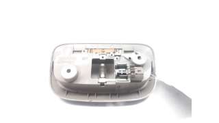 LUZ INTERIOR TOYOTA YARIS VERSO (1999-2002) 1.3 (NCP20, NCP22) 86CV 1299CC - L.7622822 / 8126046010B2